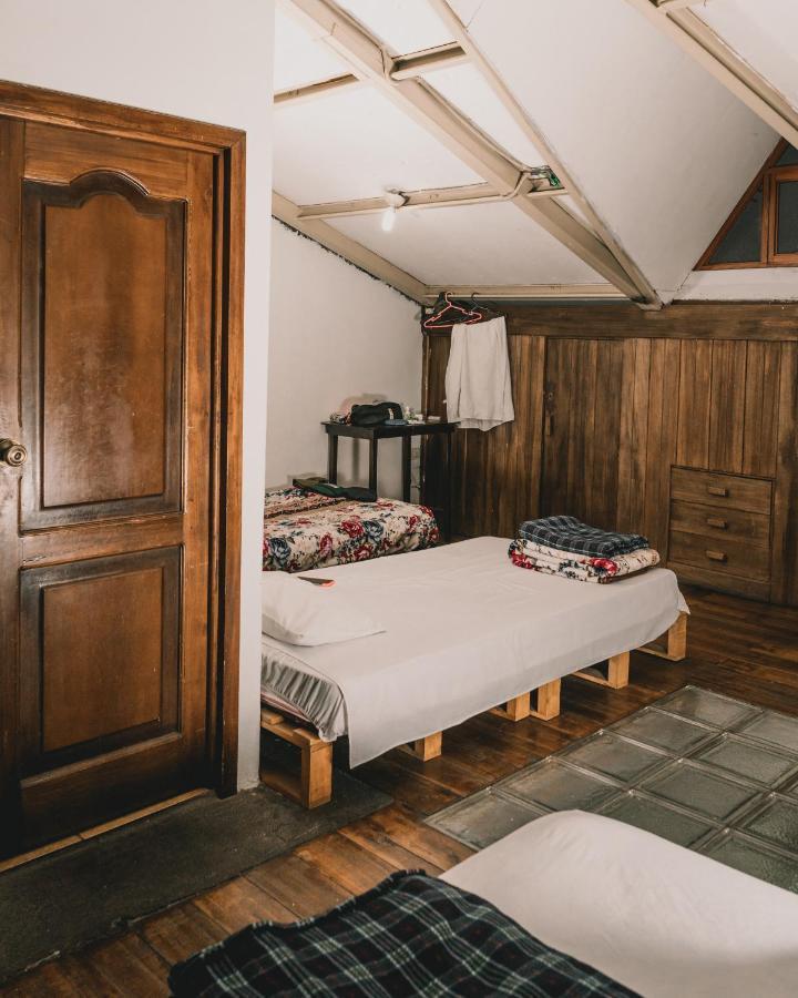 Wild Incas Hostel Cuenca Buitenkant foto